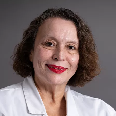 Dra. M. Torres, P. (Especialista en Medicina Deportiva)